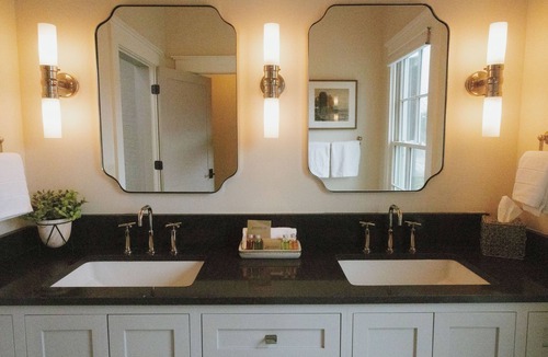 Whites Creek Hotel | The Inn at The Grove at Whites Creek