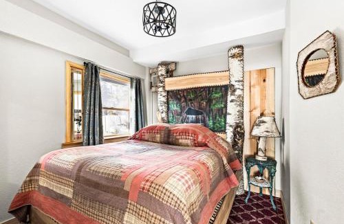 North Shore Apartment | The inn On Gitche Gumee - Hideout