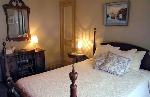 Downtown St. Petersburg Hotel | The Inn on Third