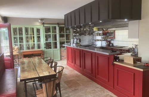 Corcelles-les-Arts Bed & Breakfast | The innkeeper room 3