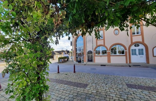 Pierry Apartment | THE INSOLITE