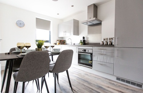 Salford Apartment | The Interchange - 2-bed - Brand New - Central