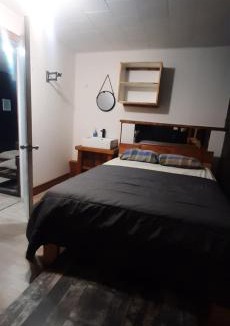 Les Rivieres Bed & Breakfast | The International House Hostel