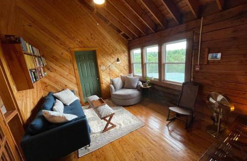 Inverness County House | The Intervale Large Group Retreat 12 suites
