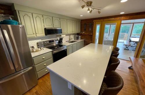 Inverness County House | The Intervale Large Group Retreat 12 suites