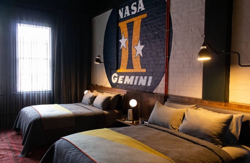 Te Aro Cabin | The Intrepid Hotel