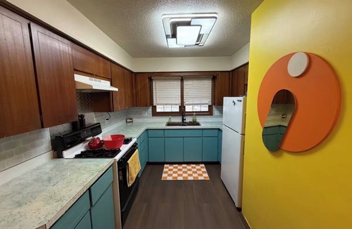 Des Moines House | The Iowa Fair House - Games + Walk to Main Gate