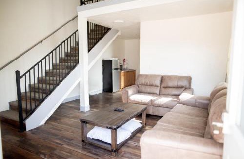 Garden City Hotel | The IronHorse Inn