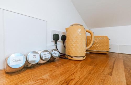 Ham Apartment | The Isabella Studio by Richmond Park