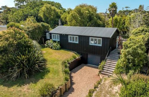 Oneroa House | The Island Veranda