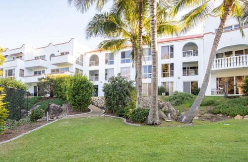 Point Lookout Apartment | The Islander Resort U6