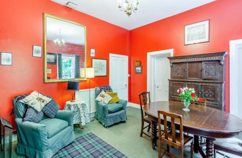 North Watten House | The Ivy Wing