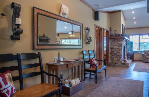 Bradley House | The J's Nest Deluxe