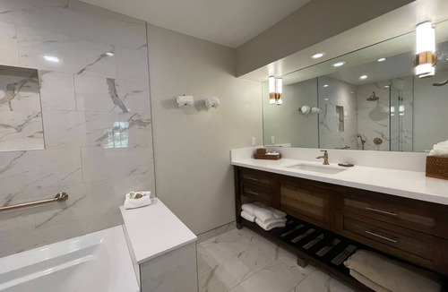 Glen Ellen Hotel | The Jack London Lodge