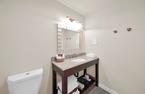 O'Brien Bed & Breakfast | The Jack Rabbit- A Room With a Forest View!