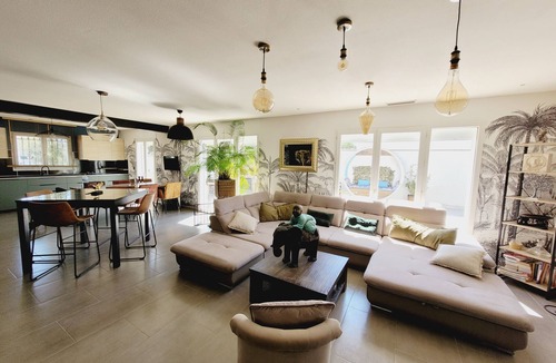 Vendres Villa | The Jade Pearl