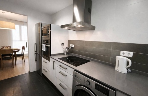 Les Tendetes Apartment | The Jardines del Turia apartment by Florit Flats