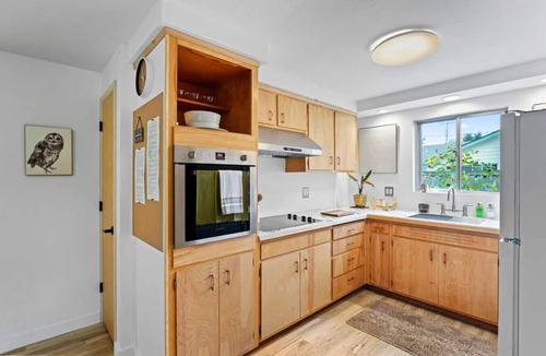 Eugene House | The Jasmine House Eugene, OR