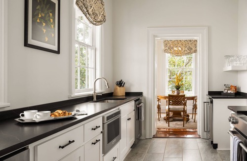Charleston Historic District House | The Jasmine House