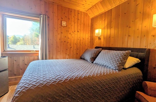 Jay Hotel | The Jay Village Inn