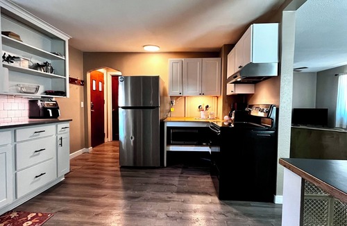 West Eugene House | The Jefferson House