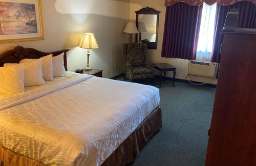 Osceola Hotel | The Jeffreys Hotel Extended Stay