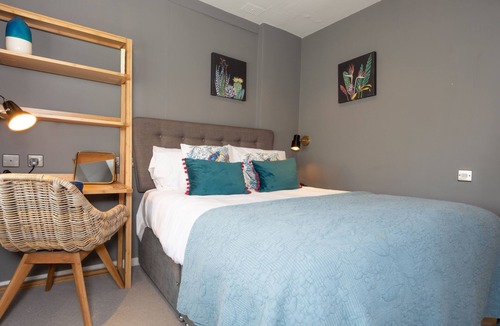 Middleton Stoney Hotel | the Jersey Arms Hotel