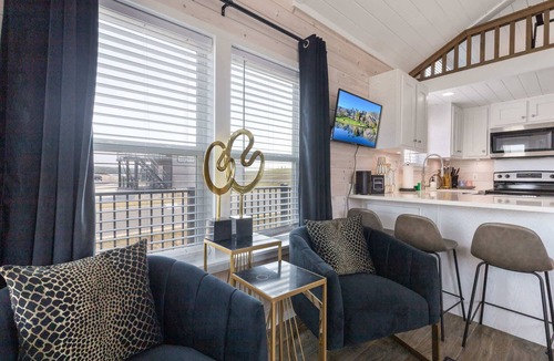 Fredericksburg House | The Jewel Box