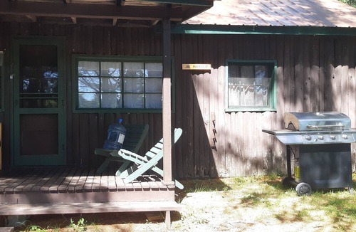 Blackville Cabin | The Joe DiMaggio 3 bedroom 2 bathroom cottage on private 11 acre Island