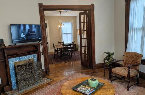 Hannibal House | The John Sydney House