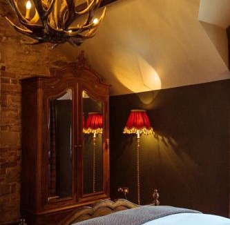 Newton by the Sea Hotel | The Joiners Arms