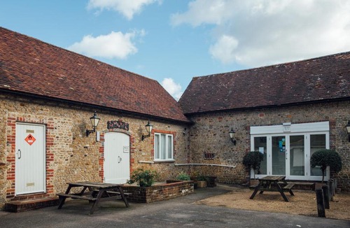 Liss Hotel | The Jolly Drover