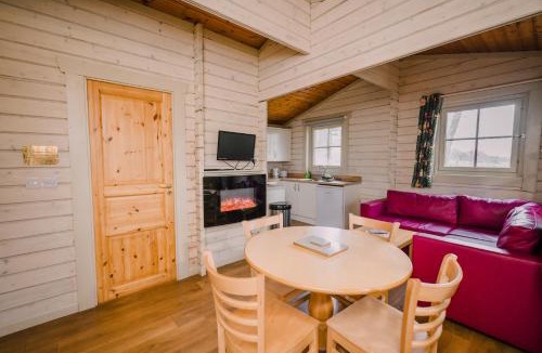 Redmire Cabin | The Jonas Centre