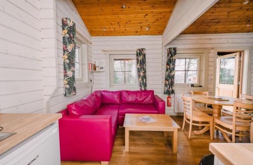 Redmire Cabin | The Jonas Centre