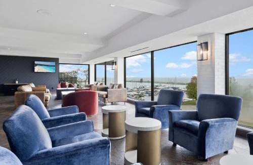Jordan Harbour Hotel | The Jordan Hotel Ramada by Wyndham