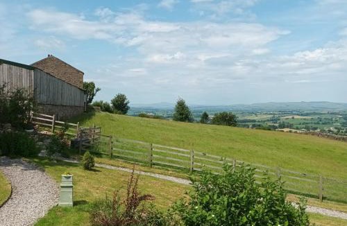 Barnoldswick House | The Journeyman Luxury Shepherds Hut