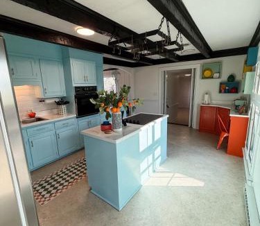 Wilsons House | The Joyful Escape