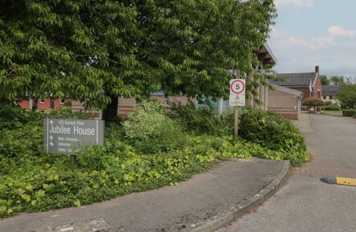 Eamont Bridge Cottage | THE JUBILEE ROOST AT EAMONT PARK in Penrith