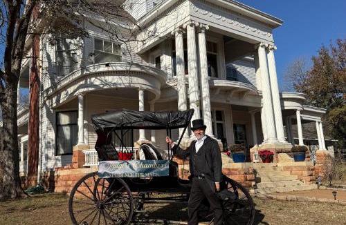 Guthrie Bed & Breakfast | The Judges Chambers