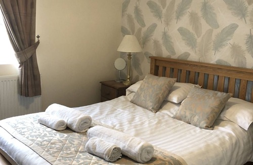 Newton Grange Bed & Breakfast | The Jug and Glass Inn