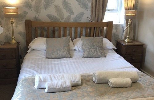 Newton Grange Bed & Breakfast | The Jug and Glass Inn