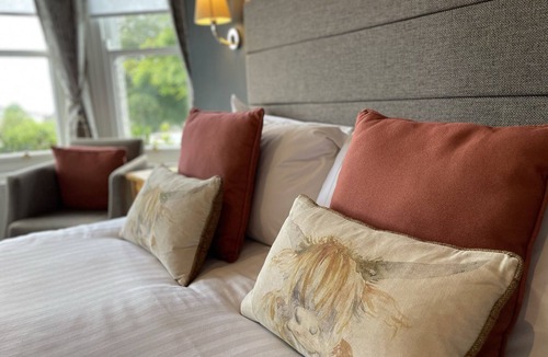 Heswall Hotel | The Jug & Bottle