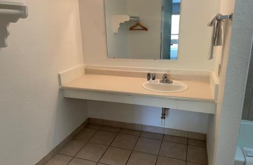 Durango Hotel | The Junction Hotel and Hostel