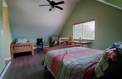 Bertram House | The Junction Hut