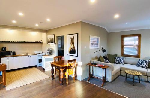 Berridale Apartment | The Kabbage