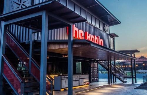 Jeram Hotel | The Kabin