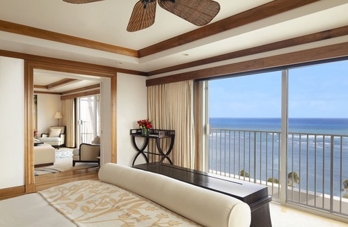 Waialae Iki Resort | The Kahala Hotel & Resort