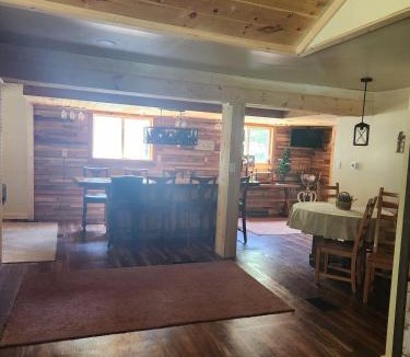 Brownfield House | The Kalli-Ru near Golf, Ohiopyle, Fallingwater