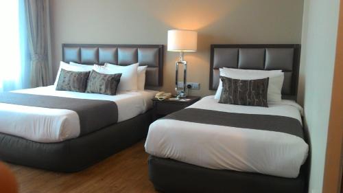 Pegawai Hotel | The Katerina Hotel