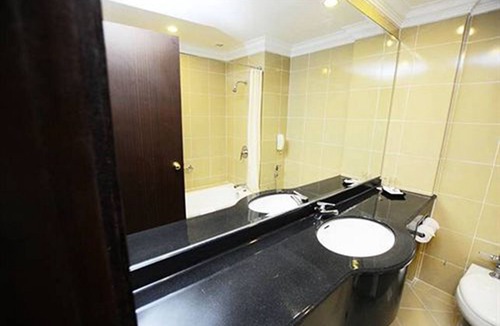 Pegawai Hotel | The Katerina Hotel